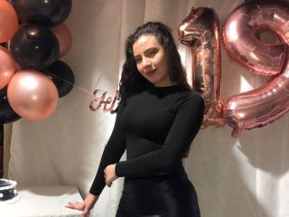 AprilEvanss - Live porn &amp; sex cam - 15388606