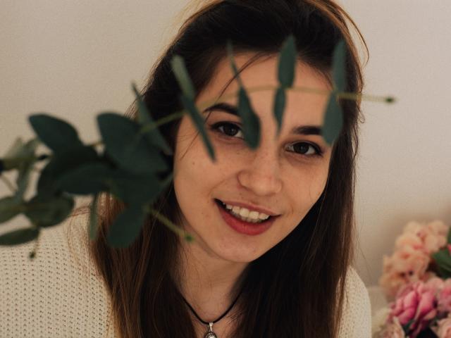 ElizaSaner - Élő pornó és szexkamera - 15389682