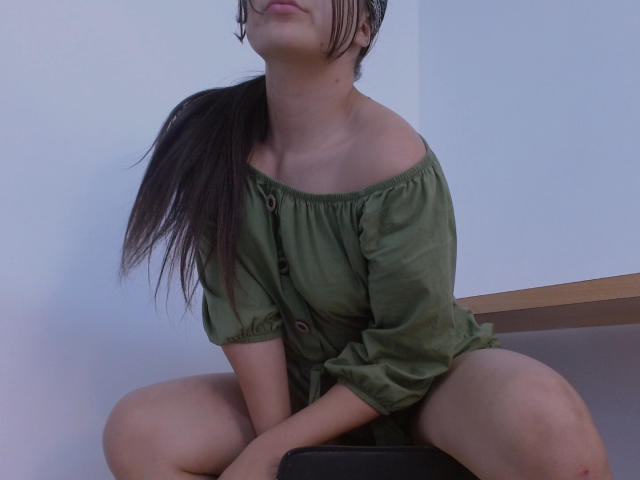 HannyClouser - Sexe cam en vivo - 15394182