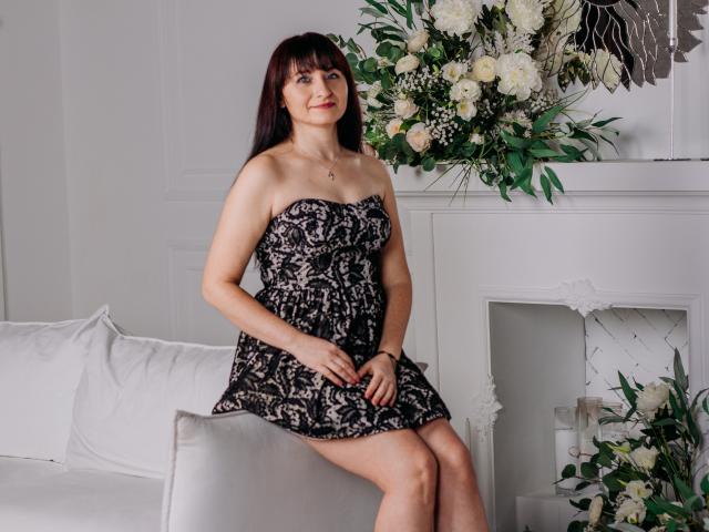 NinaFlawlees - ライブポルノ&amp;セックスカム - 15401054