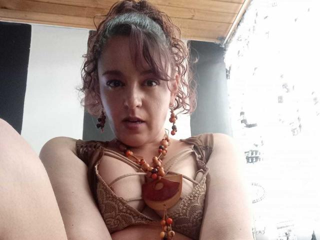 AmandaHolt - Sexe cam en vivo - 15402378