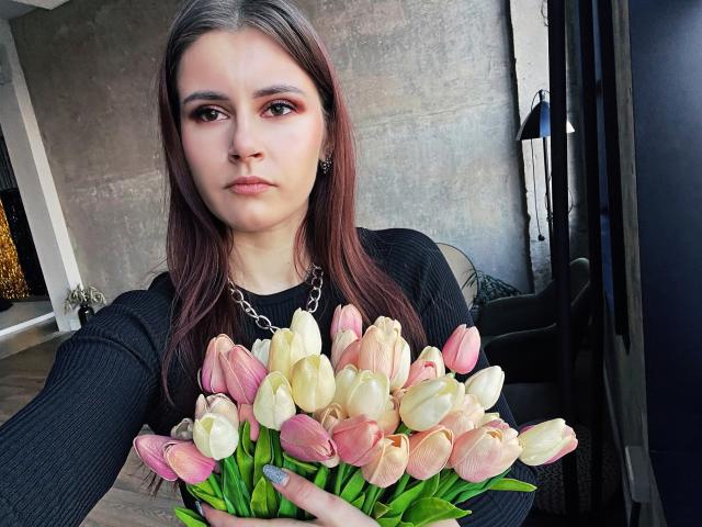 MollyTravis - Élő pornó és szexkamera - 15402650