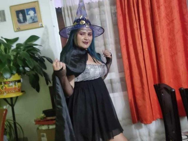 KatalinaSmith - Live porn &amp; sex cam - 15404574