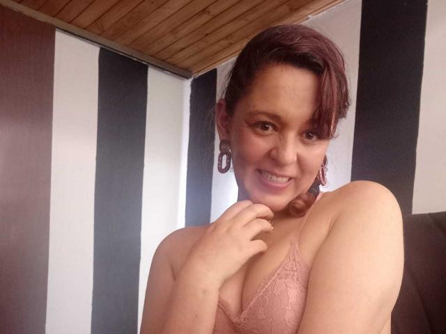 AmandaHolt - Sexe cam en vivo - 15416374