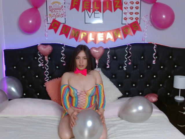 AmberHabbs - Live Sex Cam - 15423498