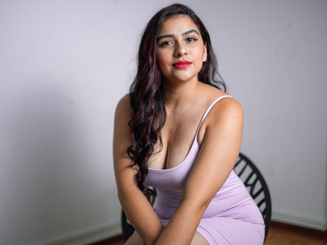 AntonellaJensen - Sexe cam en vivo - 15423606