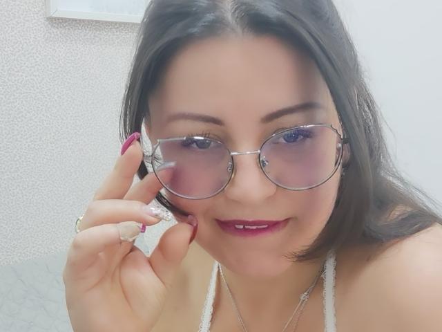 GabiFoks - ライブポルノ&amp;セックスカム - 15427346