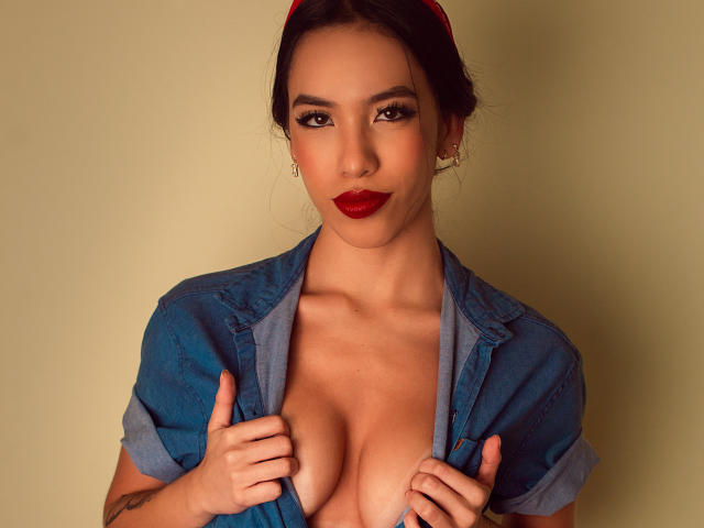 KylieWhite - Live porn &amp; sex cam - 15436306