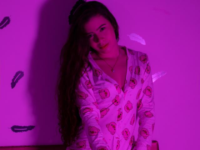 AprilEvanss - Sexe cam en vivo - 15437050