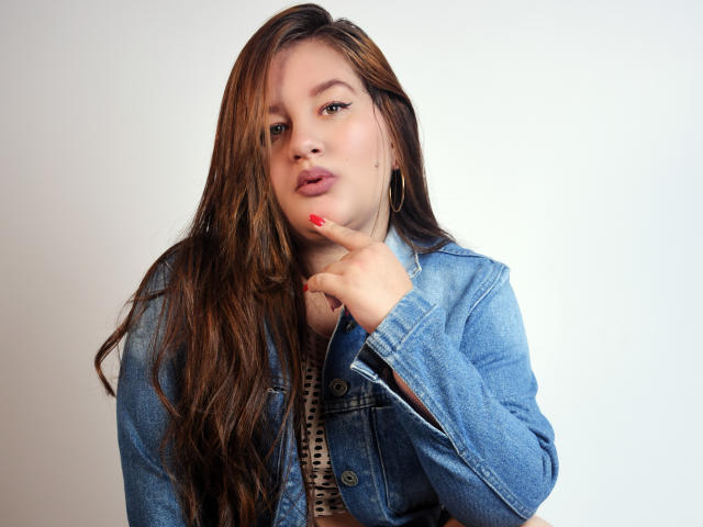 AllisonHerrera - Sexe cam en vivo - 15437462