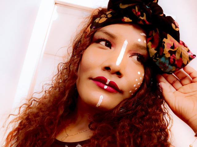 AnwenJenner - Live sex cam - 15439822