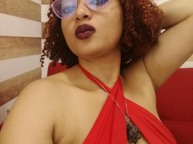 VioletaSwitch - сексуальная веб-камера в реальном времени - 15442398