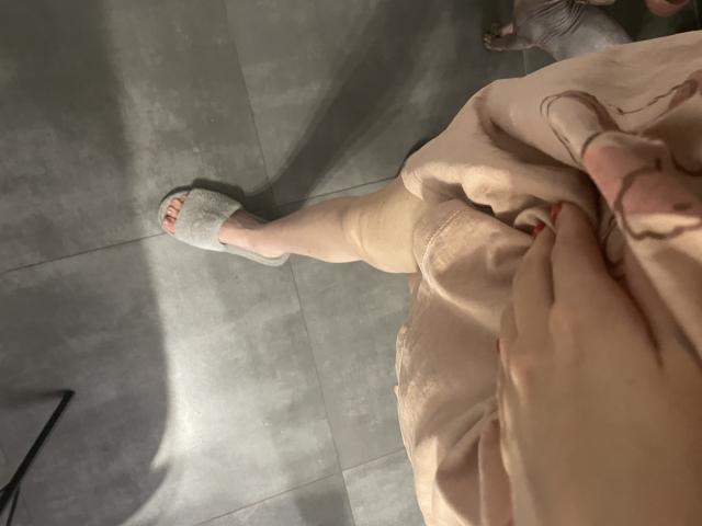 RozalinaPleasure - פורנו בשידור חי ומצלמת סקס - 15446242