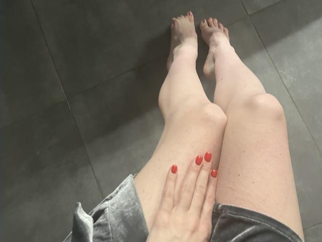 RozalinaPleasure - Live porn &amp; sex cam - 15446294