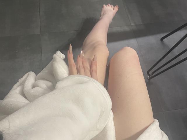 RozalinaPleasure - Live sex cam - 15453466