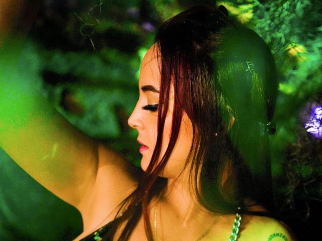 SophieMontyel - Live sex cam - 15461418