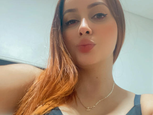 EmilyParkerr - Live porn &amp; sex cam - 15461910