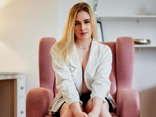 CarmenShow - Live porn &amp; sex cam - 15467066