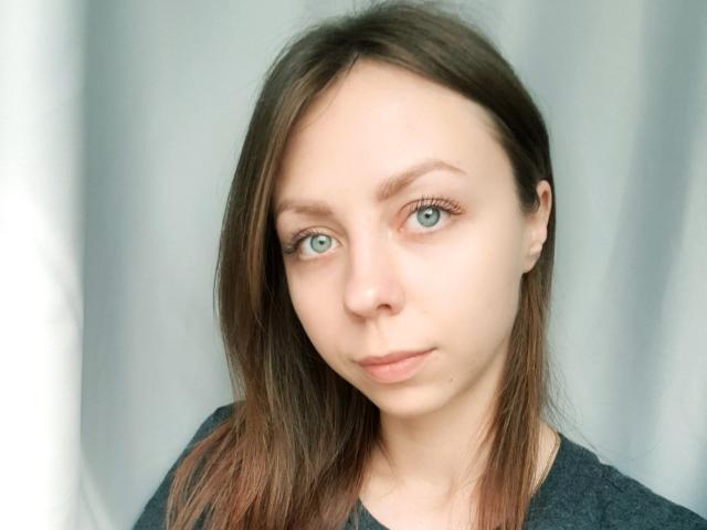 KarolinaArly - сексуальная веб-камера в реальном времени - 15467262
