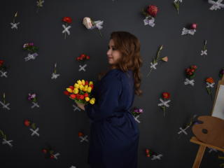 IntoUrArms - Live sexe cam - 15471546