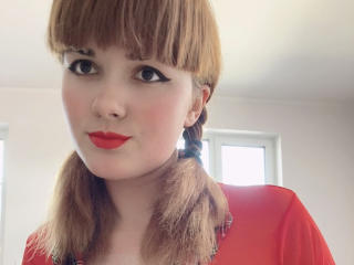 RedheadSheamless - Live sex cam - 15480174