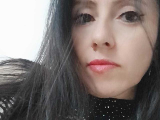 MondBlue - Live porn &amp; sex cam - 15489790