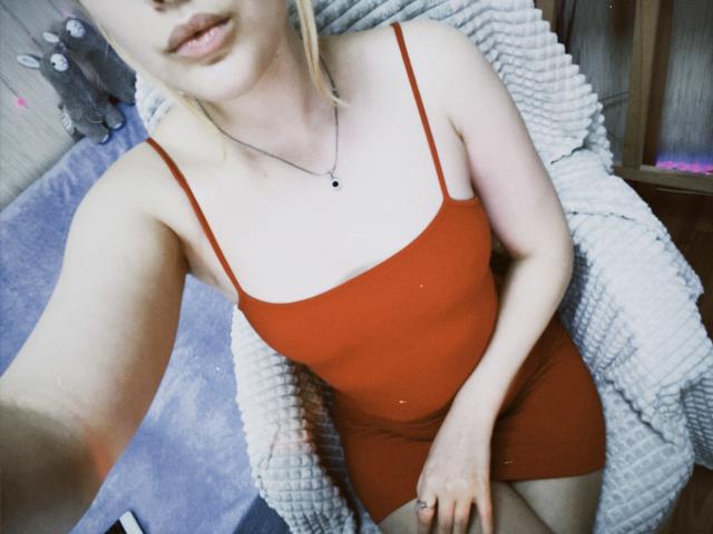 BeautySlim - Live porn &amp; sex cam - 15489874