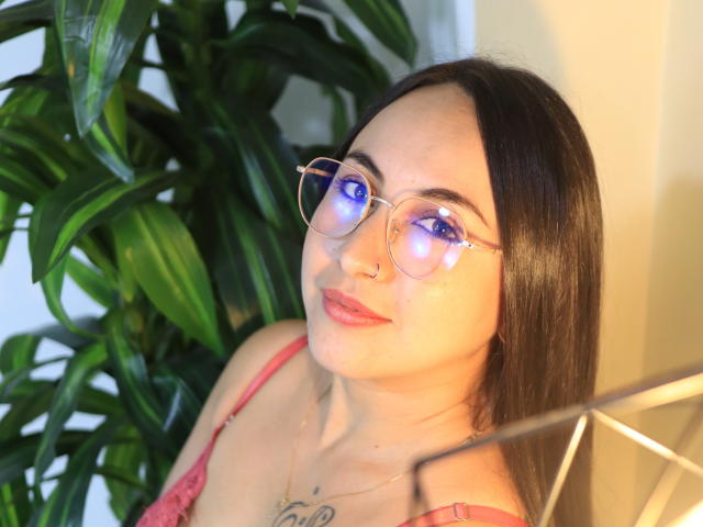 SaraJensen - Sexe cam en vivo - 15490666
