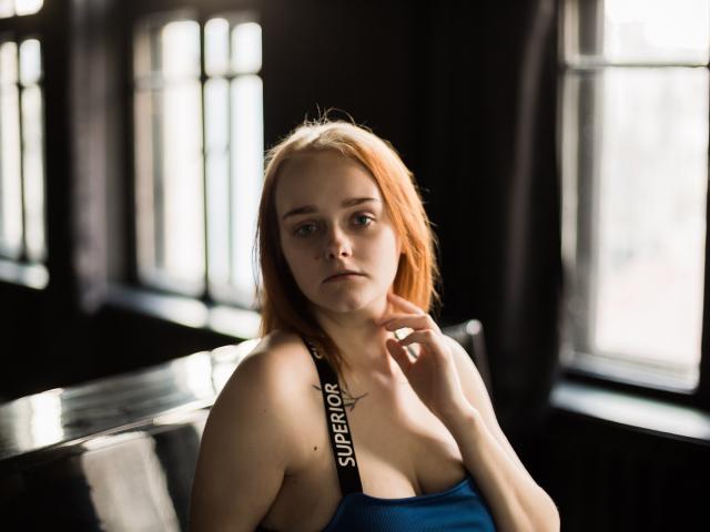 AmeliAGenerous - Live Sex Cam - 15490950