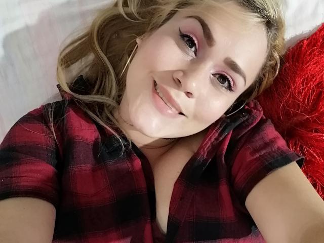 AlejaBurnig - сексуальная веб-камера в реальном времени - 15498074
