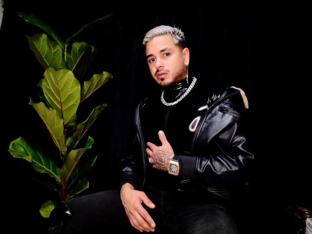 VisiI - Live porn &amp; sex cam - 15502098