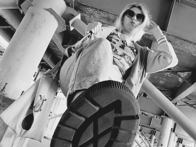 SweetHottCoupleI - Live porn &amp; sex cam - 15503590