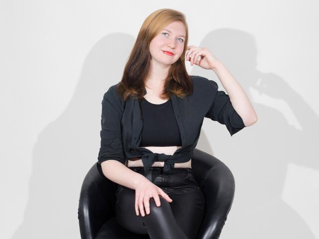 LaraGoldwin - Sexe cam en vivo - 15513718