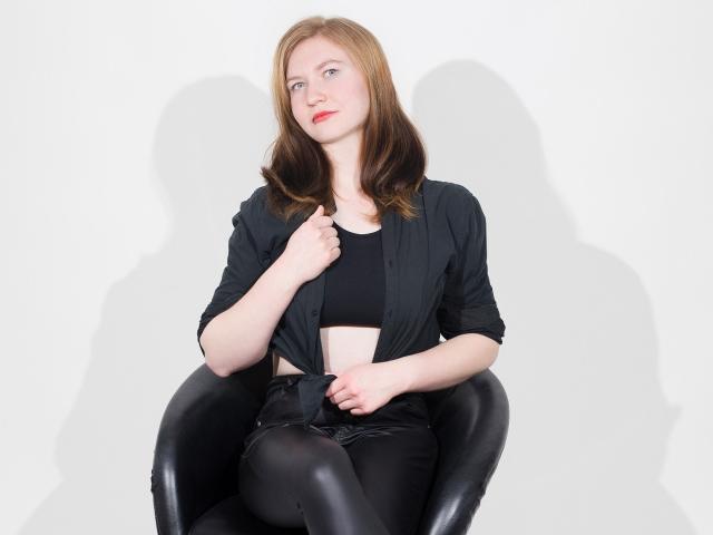 LaraGoldwin - Sexe cam en vivo - 15513722