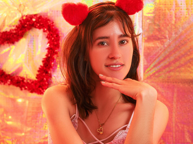 TaniaLarson - Sexe cam en vivo - 15520018