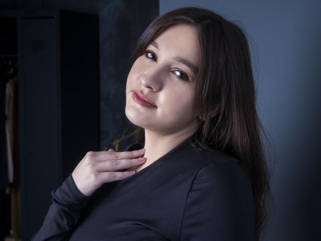 JullianaLivi - Live porn &amp; sex cam - 15537870