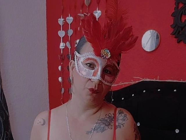 LunaJh - сексуальная веб-камера в реальном времени - 15561389