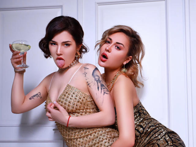 SheilaTina - Live sex cam - 15562499