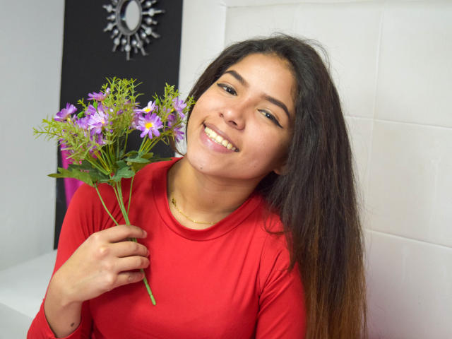 JuliethEvans - Live porn &amp; sex cam - 15573314