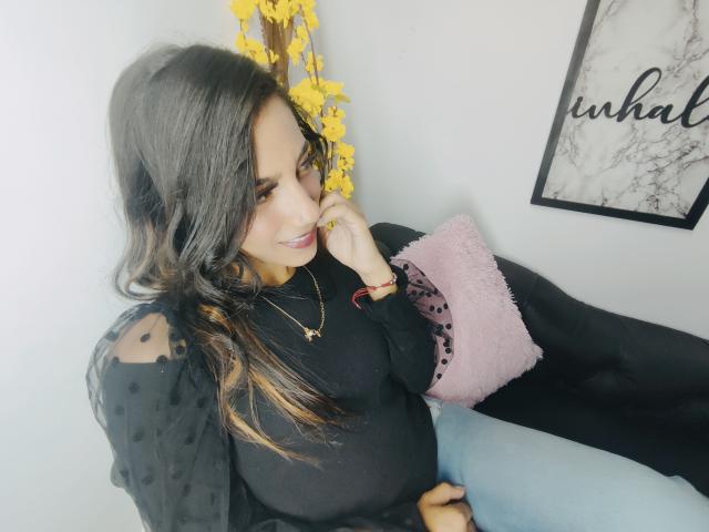 SophiiaEvans - сексуальная веб-камера в реальном времени - 15576086