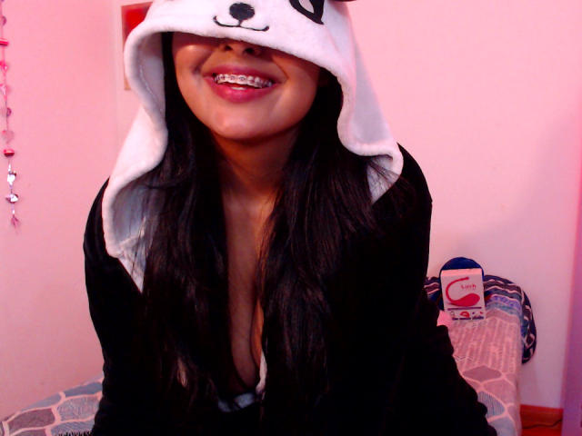 AngelaRoggers - Live sex cam - 15576557