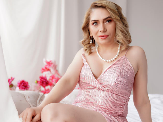 AnnaAmour - Sexe cam en vivo - 15579782