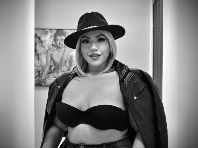 LeahMilliers - Live sex cam - 15582713