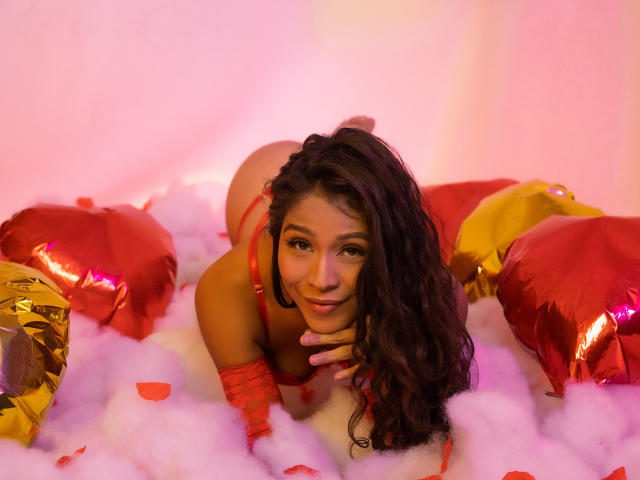 LanaWhite - Live sex cam - 15586592