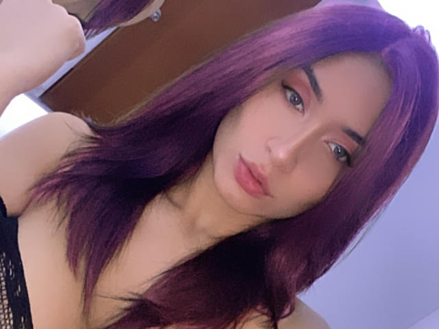 ValeriaKlaus - сексуальная веб-камера в реальном времени - 15599738