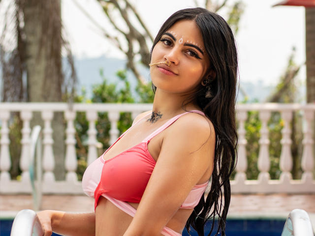 CoriPaige - Élő pornó és szexkamera - 15603626