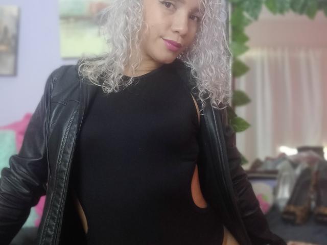 Carolinaz - Live sexe cam - 15612450