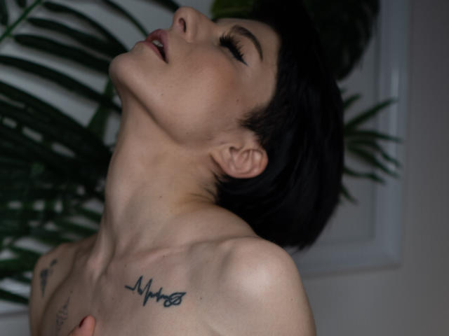 ParvatiMynx - Live sexe cam - 15622186