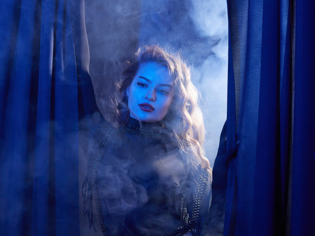 AnikaGold - Sexe cam en vivo - 15625138