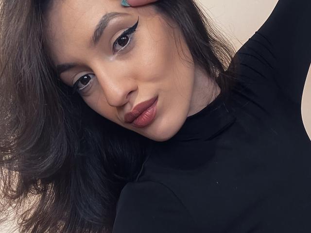 VievienneClemente - Live sex cam - 15625970